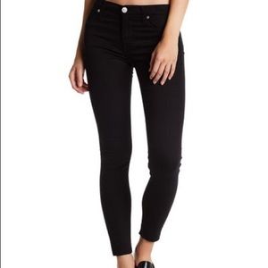 Size 27 Hudson Jeans - Black